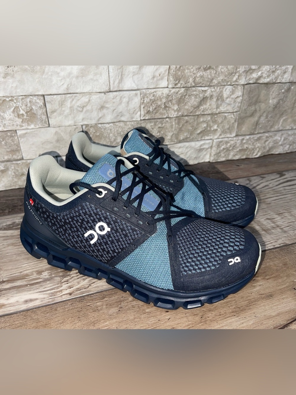 On Running Cloudstratus Women’s Size 9 Athletic Walk Navy Dust Shoes Sneakers